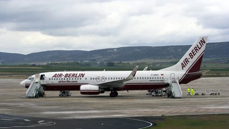 Boeing 737 de Air Berlin en el aeropuerto de Ciudad Real